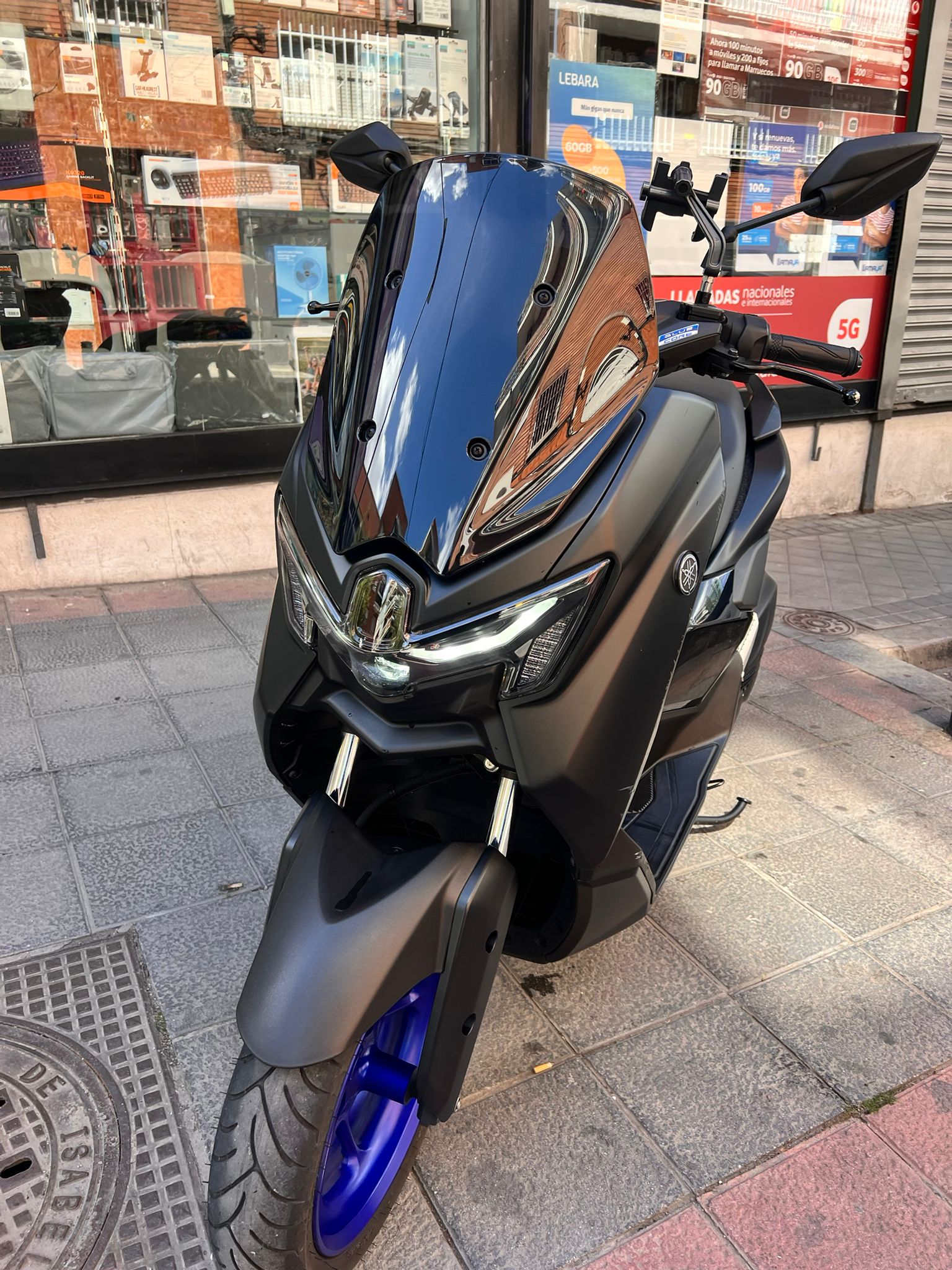 YAMAHA NMAX 125 - 2025 - Imagen 4