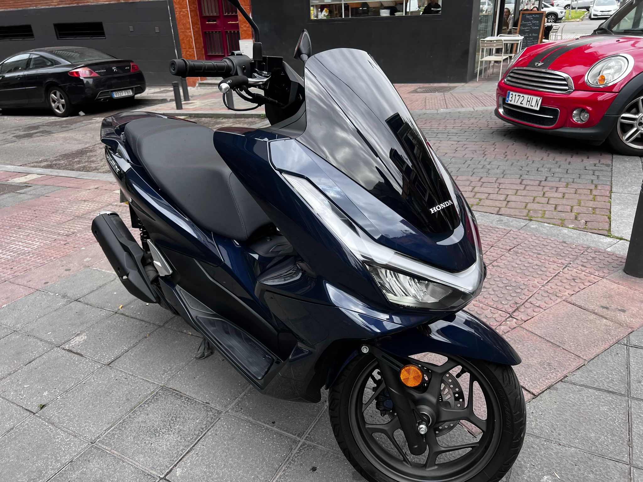 HONDA PCX 125 - 2025 - Imagen 3