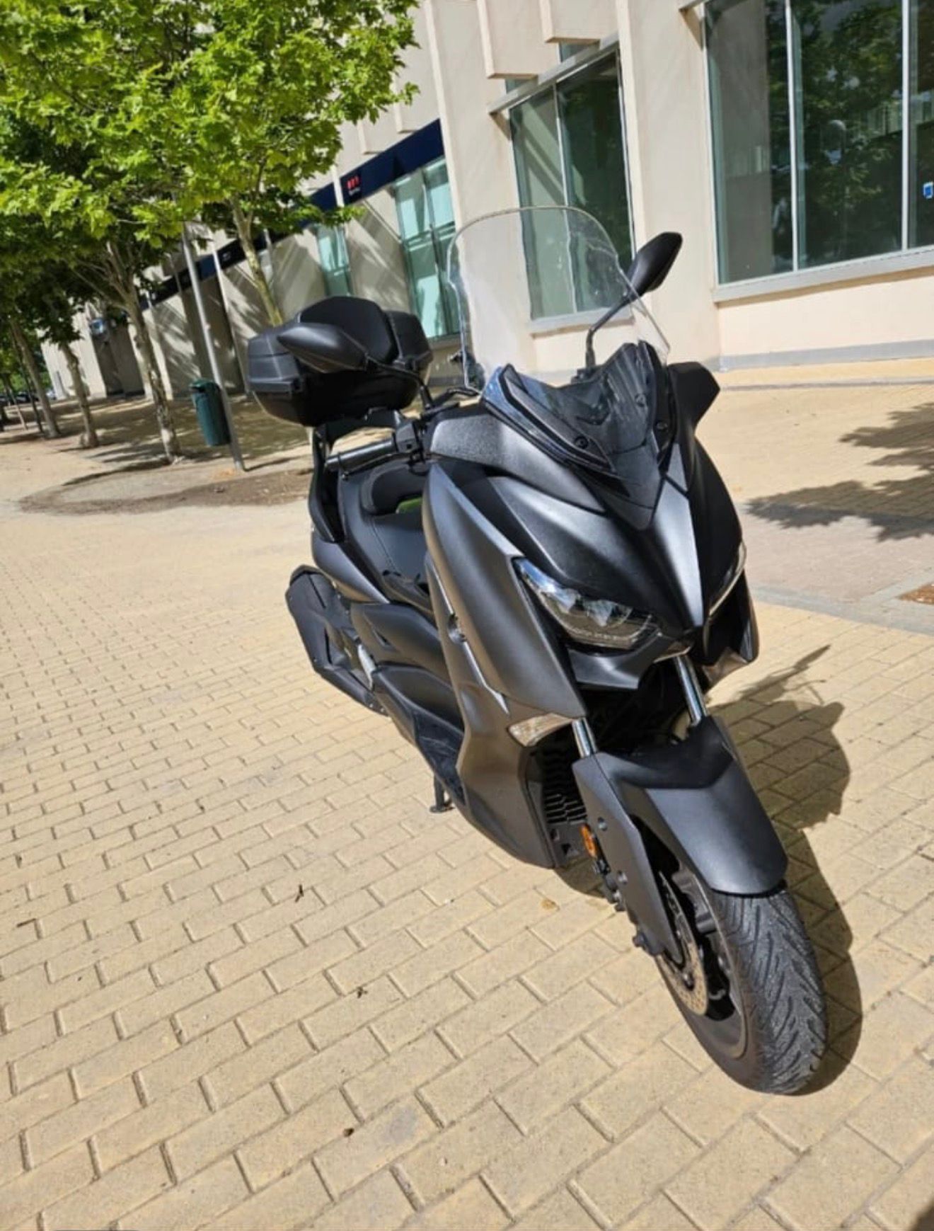 YAMAHA XMAX 400 - 2019 - Imagen 8