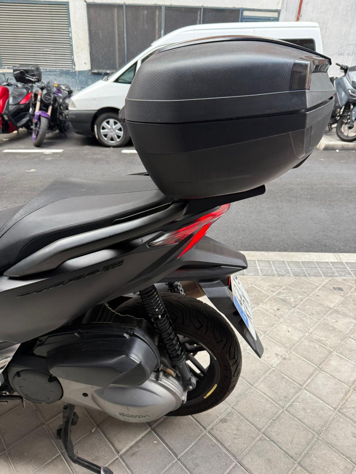 Honda Forza 300cc - 2018 - Imagen 3